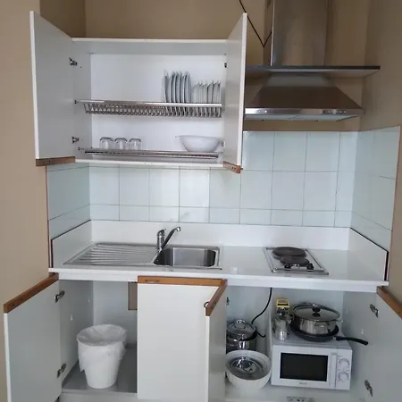 Basic 4 Adulti شقة ريميني